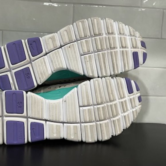 Nike Free 5.0 Turquoise Leopard Running Sneakers Size 9 Women - Picture 3 of 5